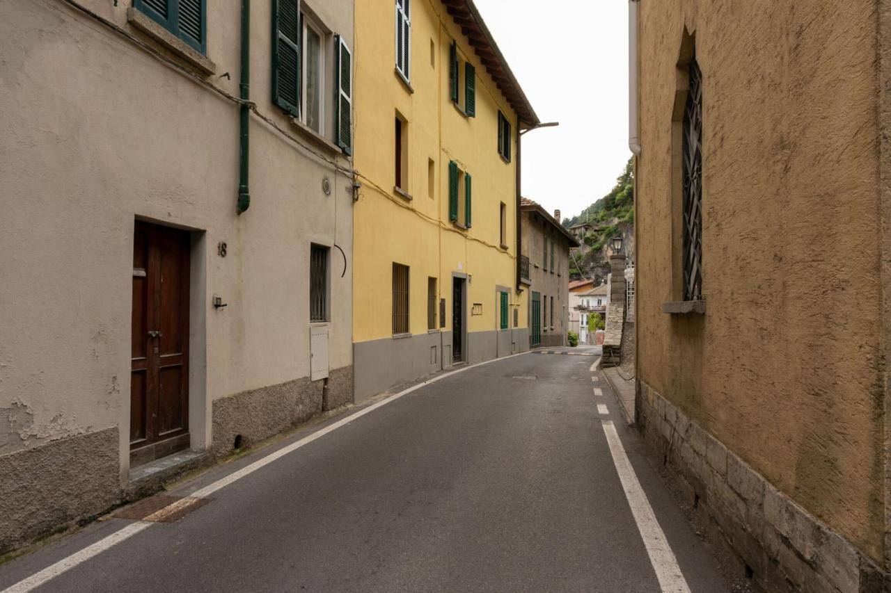Ca Sbrisiga In Moltrasio By Halldis Exterior foto